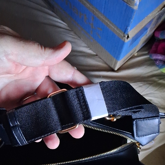 NEW bebe Black and Gray Tote Bag - Picture 8 of 8